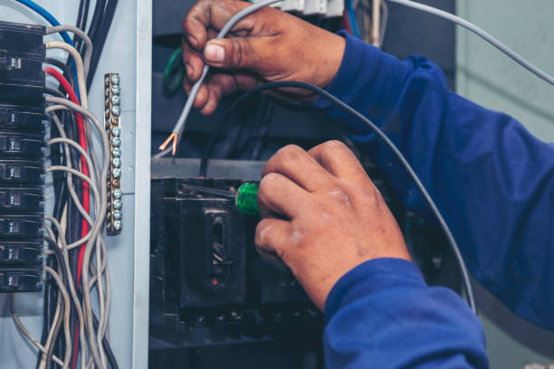 Best Emergency Electrician Near Me  in Picayune, MS